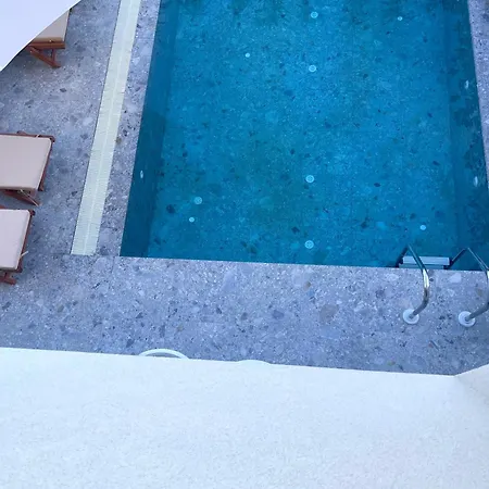 Pearl Pool Luxury Villa Golem (Tirana)