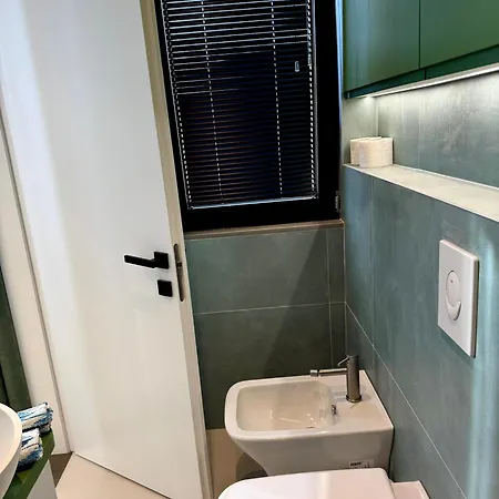 Pearl Pool Luxury * Golem (Tirana)