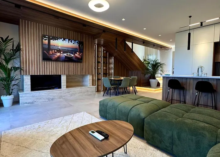 빌라 Pearl Pool Luxury 골렘