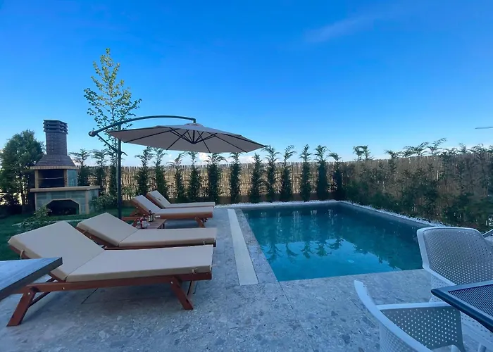 빌라 Pearl Pool Luxury