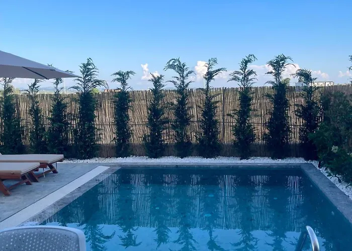 Pearl Pool Luxury 빌라 골렘