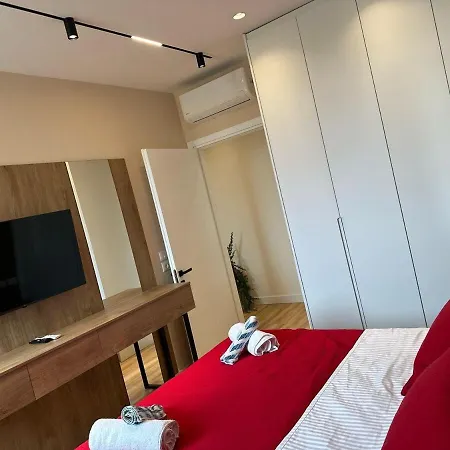 Pearl Pool Luxury Villa Golem (Tirana)