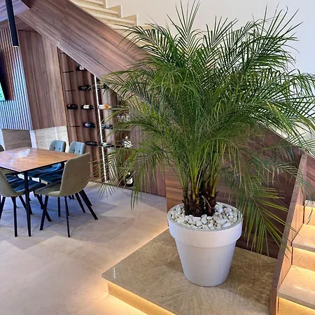 فيلة Pearl Pool Luxury غوليم