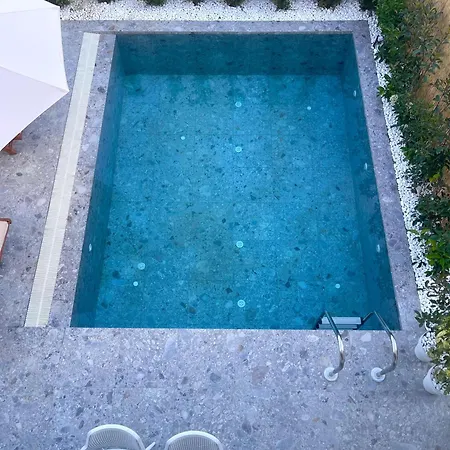 فيلة Pearl Pool Luxury غوليم