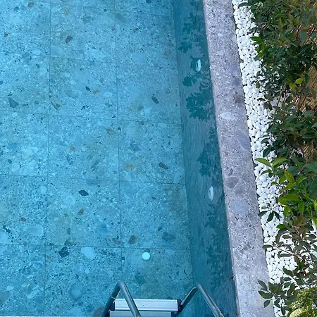 Pearl Pool Luxury فيلة غوليم