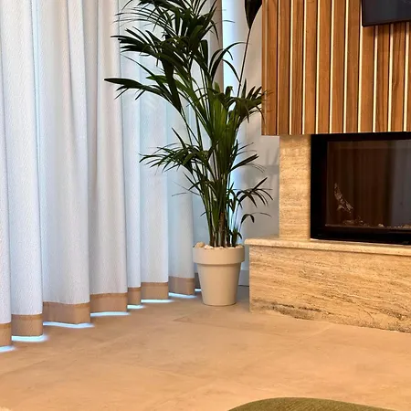 فيلة Pearl Pool Luxury غوليم