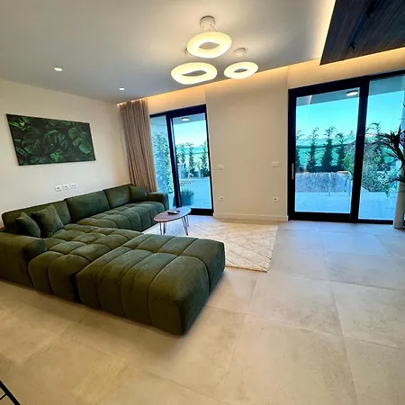 فيلة Pearl Pool Luxury *