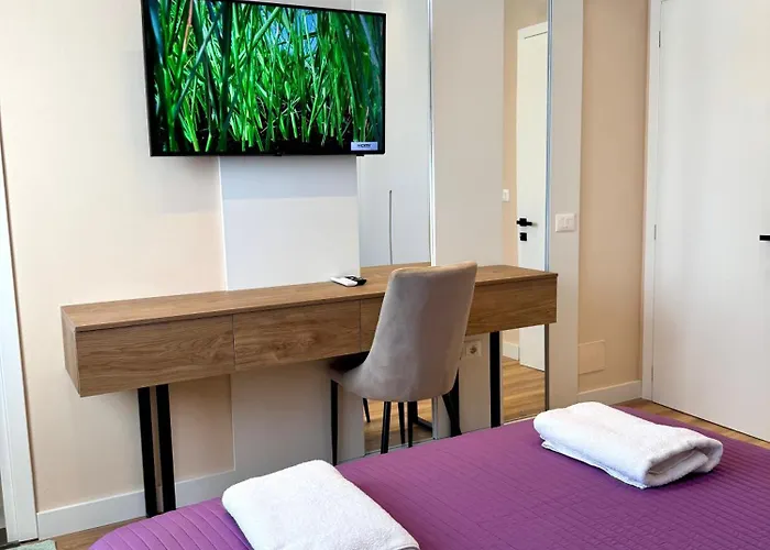 Pearl Pool Luxury Villa Golem (Tirana)